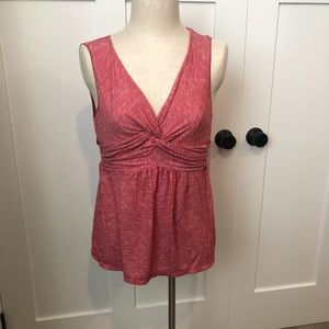 Women’s Red V-neck Sleeveless Top - sz L